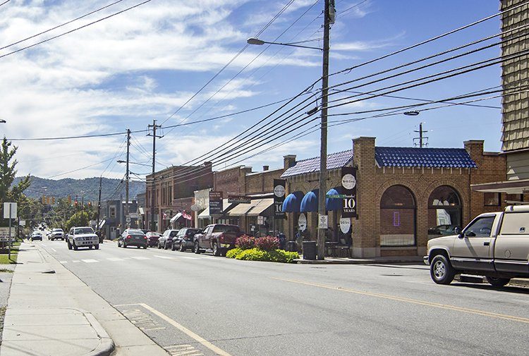 Can You Describe Weaverville in 3 Words? Visit Weaverville